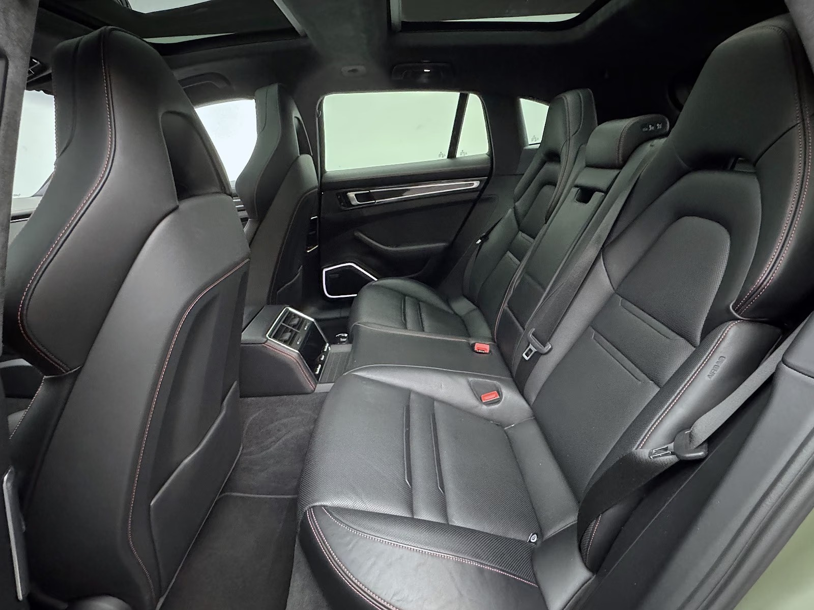 Porsche Panamera GTS rear seats in black leather