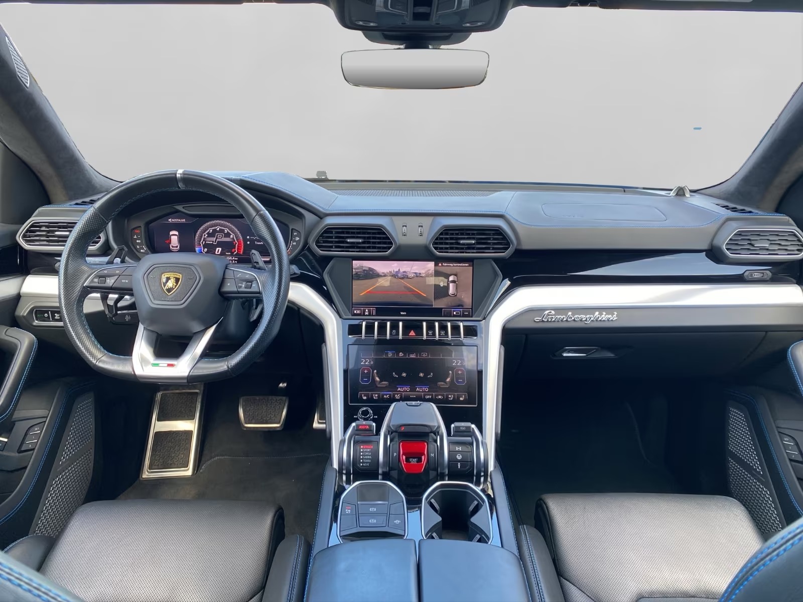 Lamborghini Urus 2018 — dashboard, centre console and ANIMA selector