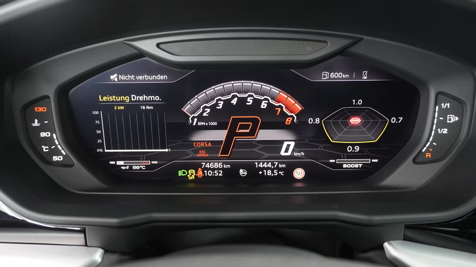 Lamborghini Urus 2018 — digital instrument cluster in Corsa mode