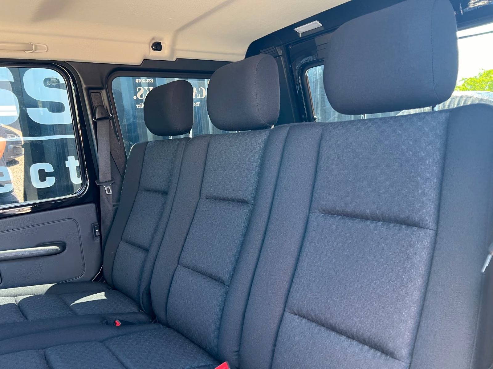 Mercedes-Benz G 350 d Professional 2018 — rear seats in black cloth