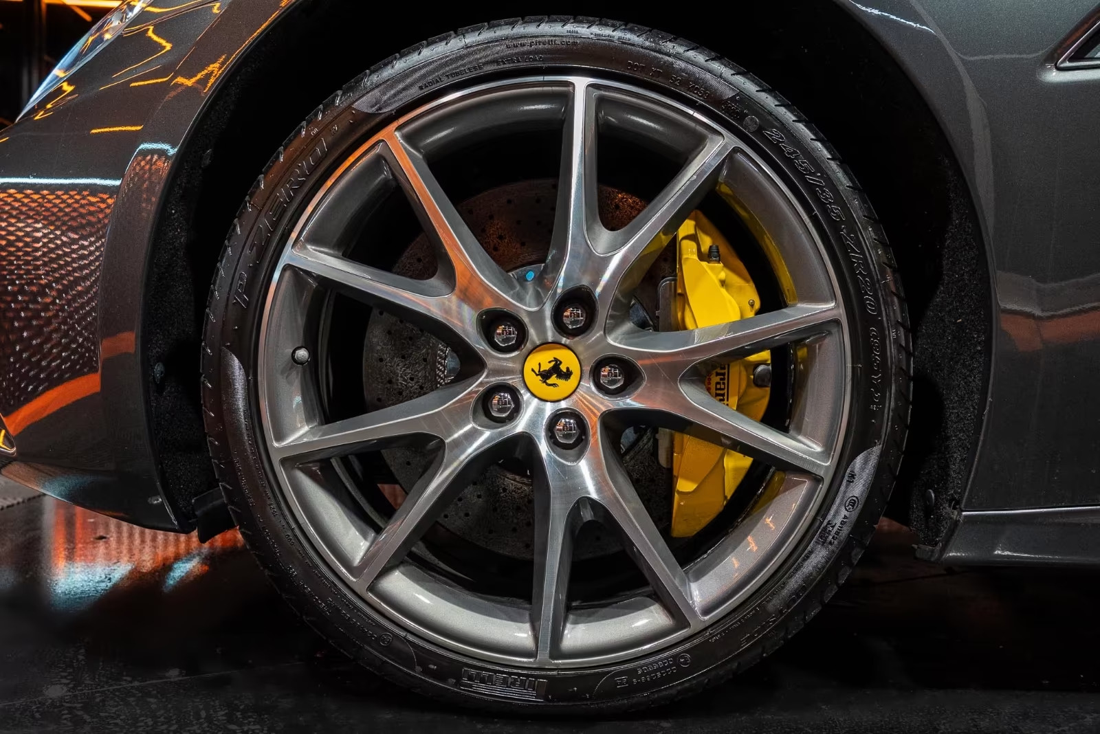 Ferrari California alloy wheel with yellow brake caliper