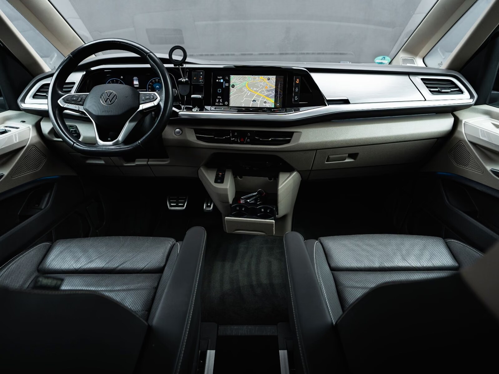 Dashboard of the Volkswagen T7 Multivan with central touchscreen.
