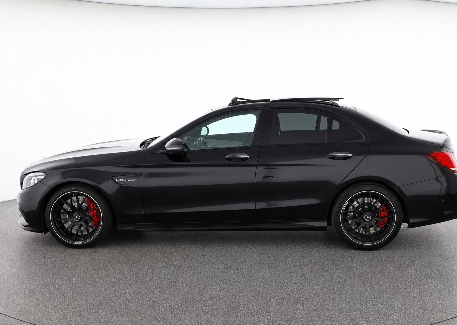 Mercedes-AMG C 63 S Saloon left side profile