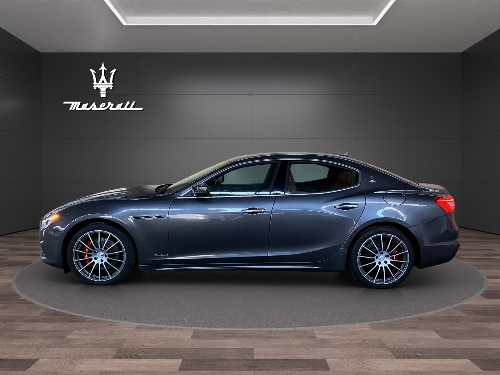 Side profile of the Maserati Ghibli S Q4 saloon.
