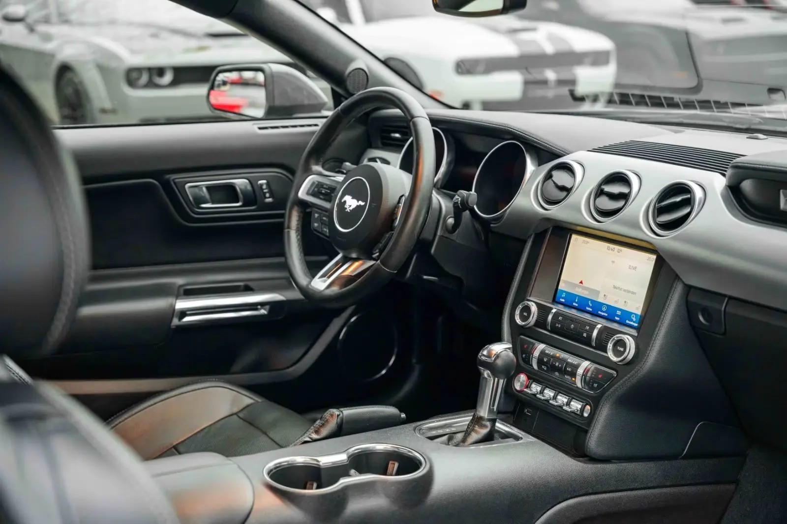 Dashboard with touchscreen and centre console