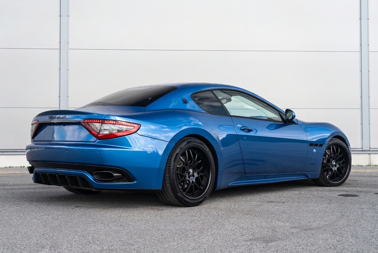 Rear three-quarter view of the Maserati GranTurismo Sport with LED tail lights.