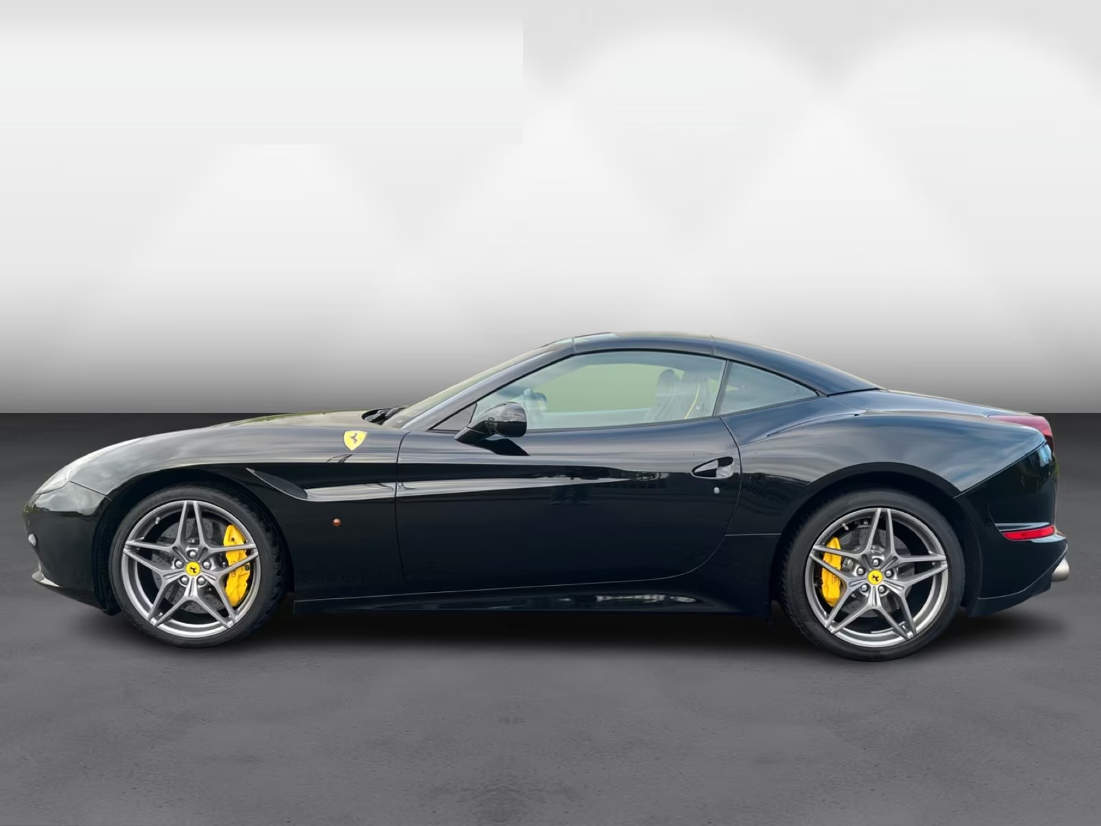 Ferrari California T rear three-quarter view