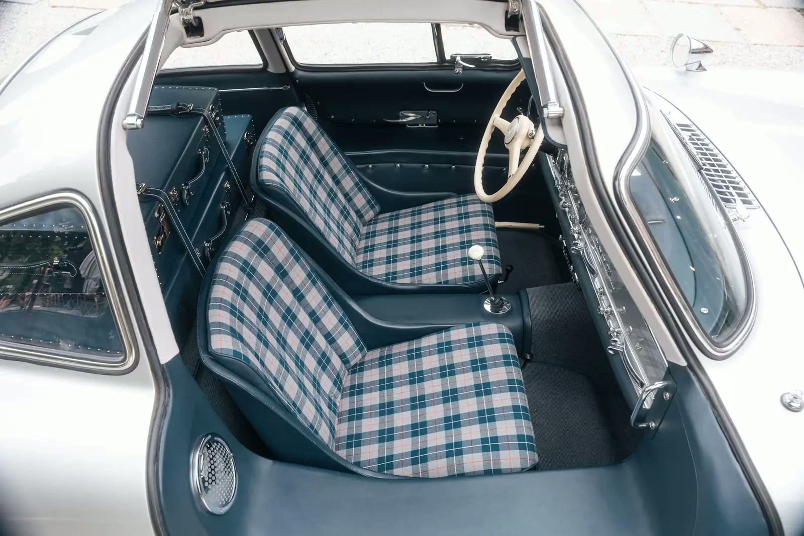 Mercedes-Benz 300 SL cabin viewed with the engine compartment open